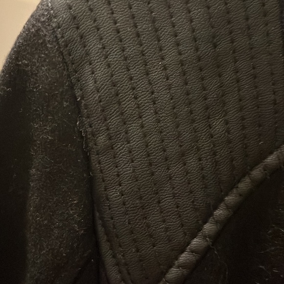 Black wool coat - Picture 10 of 12